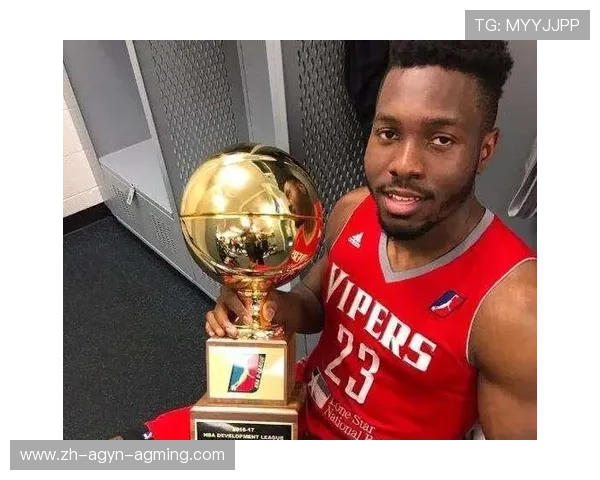 火箭队球员奥努阿库的实力与贡献分析